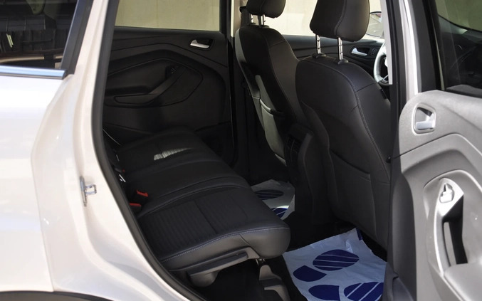 Ford Kuga cena 89913 przebieg: 38000, rok produkcji 2018 z Jedlina-Zdrój małe 154